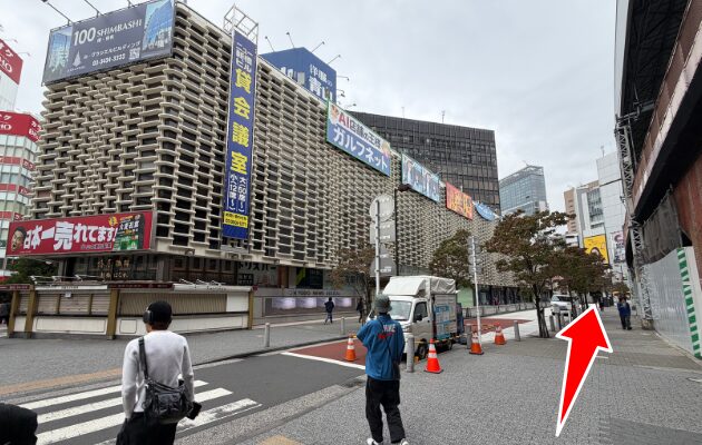 新橋駅のSL広場(西口広場)は「日比谷口」！北・南改札からの行き方を元駅員が解説