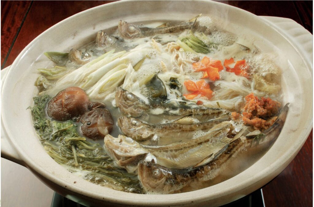 ハタハタ「日帰りのキュンパス極上旅」シリーズの秋田モデルコース編。元鉄道員が穴場の指定席を取る裏ワザも伝授。