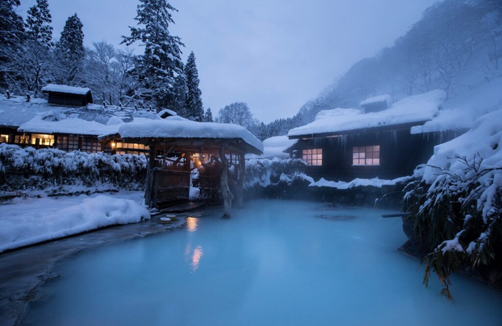 乳頭温泉郷「日帰りのキュンパス極上旅」シリーズの秋田モデルコース編。元鉄道員が穴場の指定席を取る裏ワザも伝授。