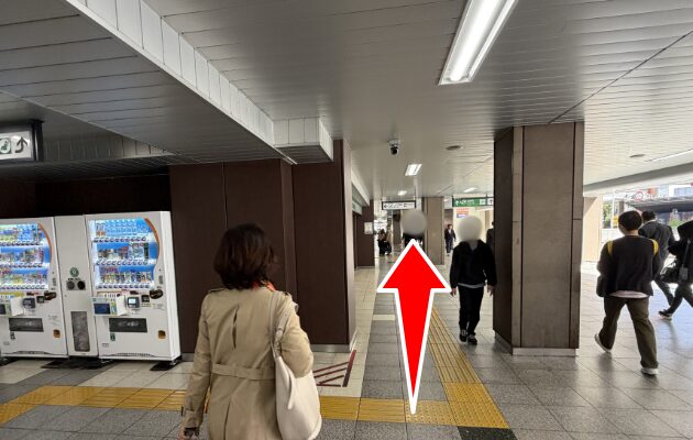 新橋駅のコナンスタンプラリー2026設置場所までの行き方の写真