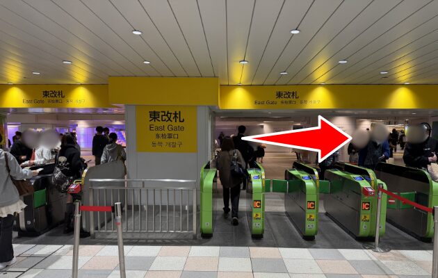 新宿駅のコナンスタンプラリー2026の設置場所・行き方の写真